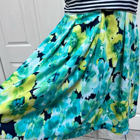 Madison Leigh Floral/Stripes Dress Size 14 - Picture 14 of 15